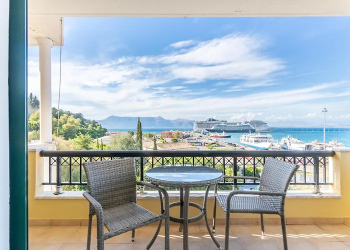 Seaview Portside Apartment